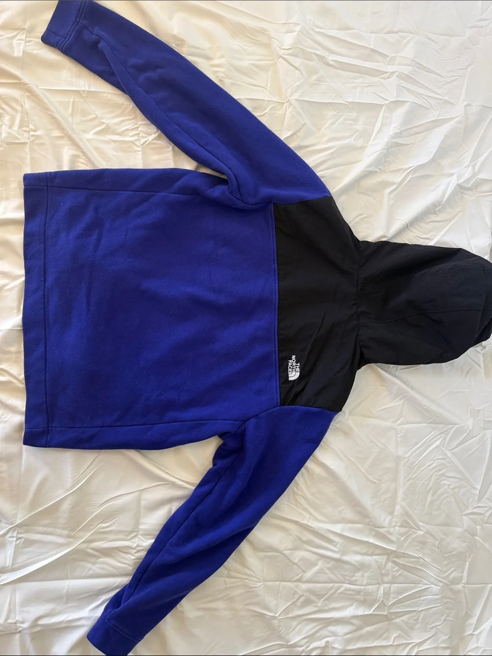 The North Face Men's Half-Zip Hooded Fleece Jacket in Royal Blue and Black